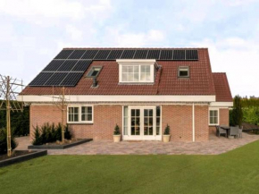 Villa with garden near Zeewolde